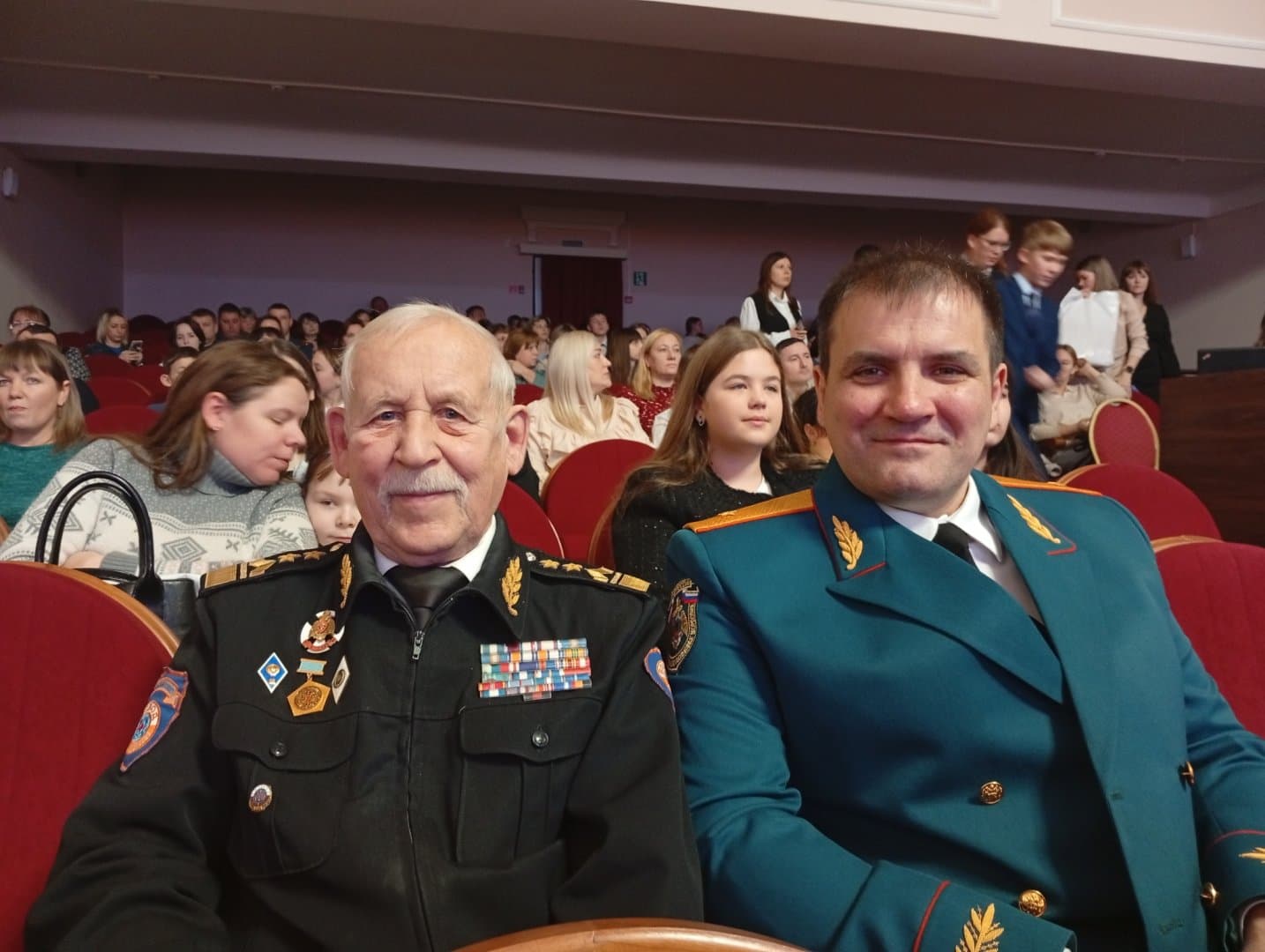 , в день подвига экипажей крейсера «Варяг» и канонерской лодки «Кореец» на площади Адмирала В